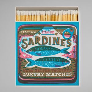 Better Together Sardines | Firkantet – fyrstikker